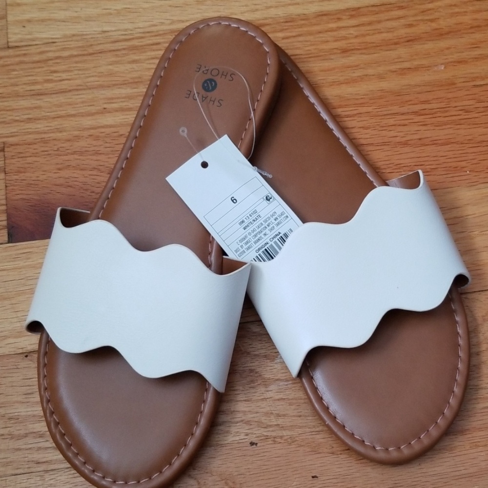 Sandal